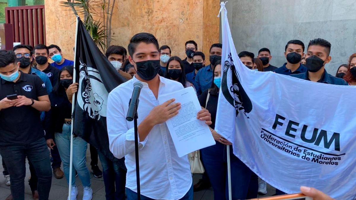 “Sacaron a los alumnos de UAEM de forma violenta”