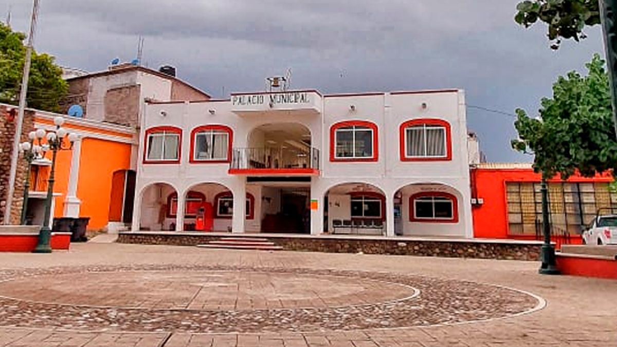 Puente de Ixtla con problemas financieros graves