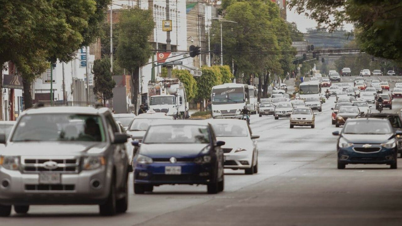 Por contingencia ambiental activan “Hoy no circula”