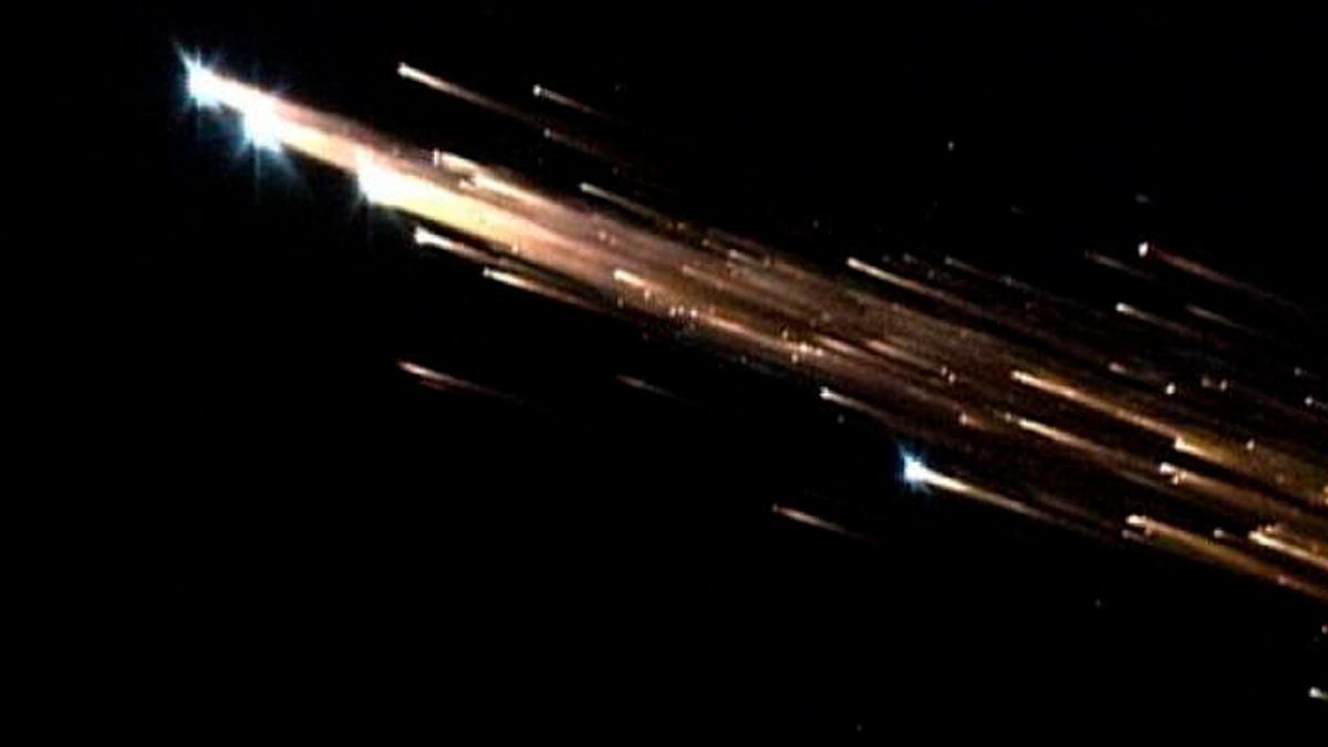 Avistan “meteorito” sobre México, era fragmento de cohete ruso