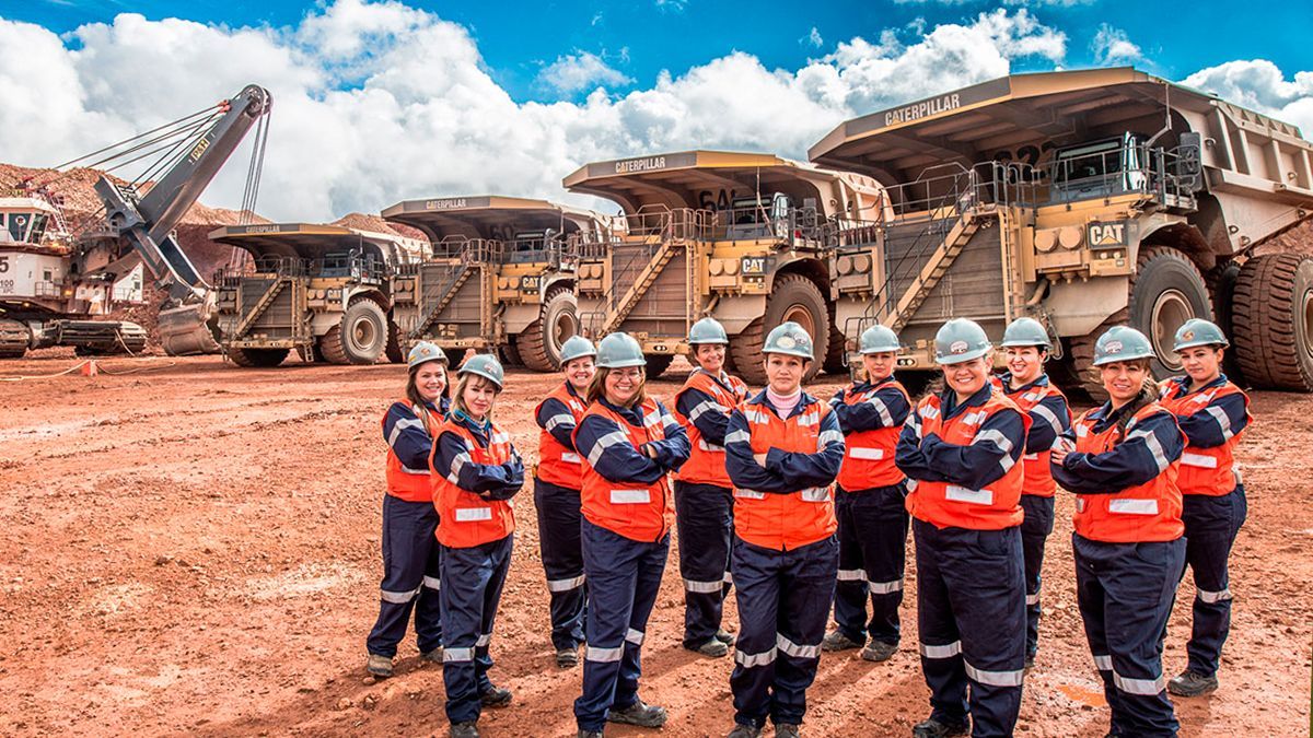 Cerca de 60 mil mujeres incursionan en la minería