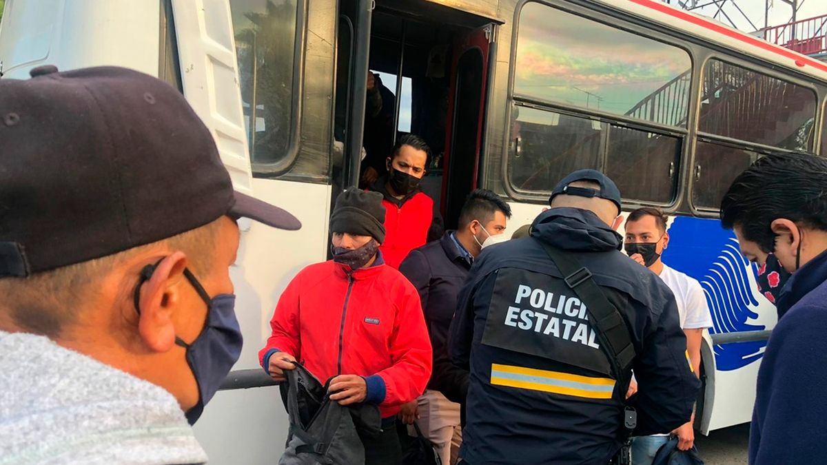 Para evitar asaltos en transporte prohibirán uso de gorras y lentes en EdoMex