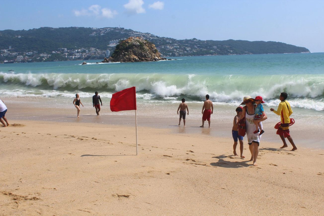 Emiten alerta por mar de fondo en Chiapas, Guerrero y Sinaloa