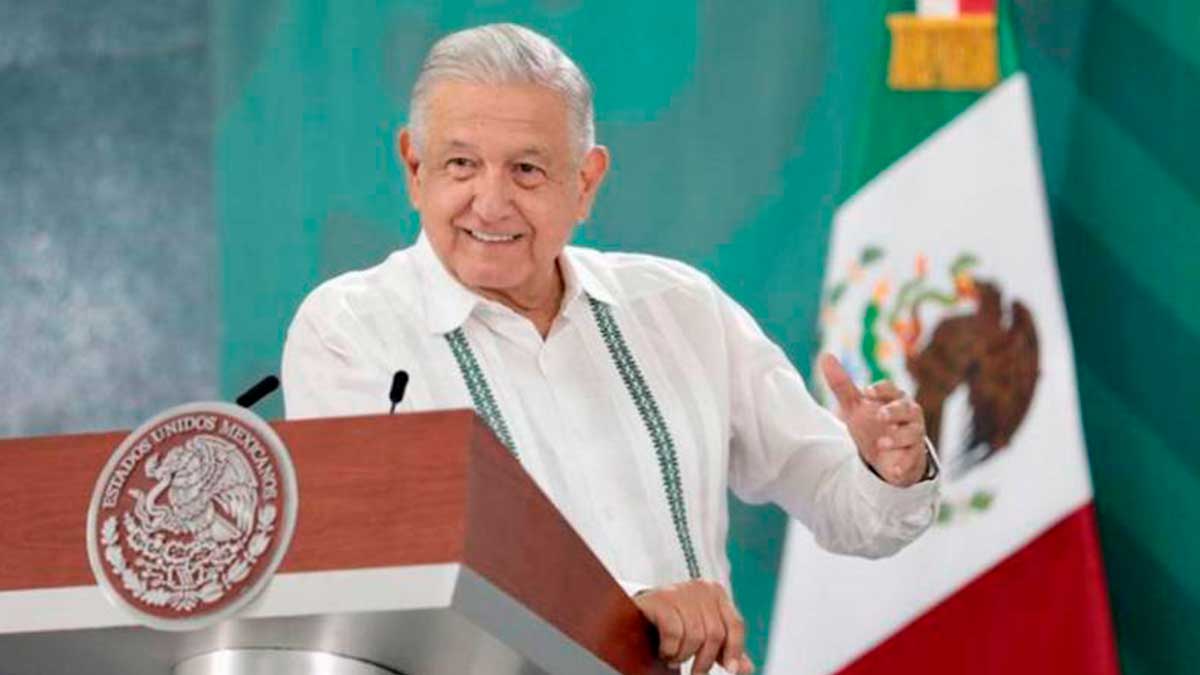 Inicia AMLO su primera gira por Centroamérica y el Caribe