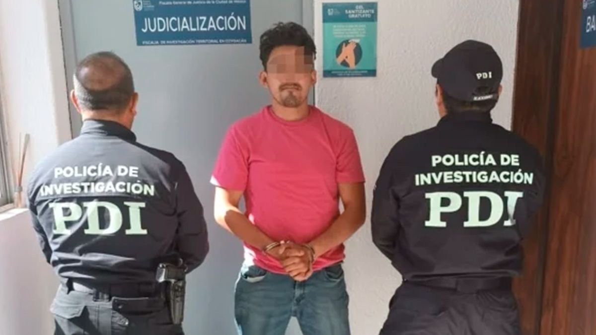 Detienen a narcomenudista que vendía dulces con droga en la UNAM