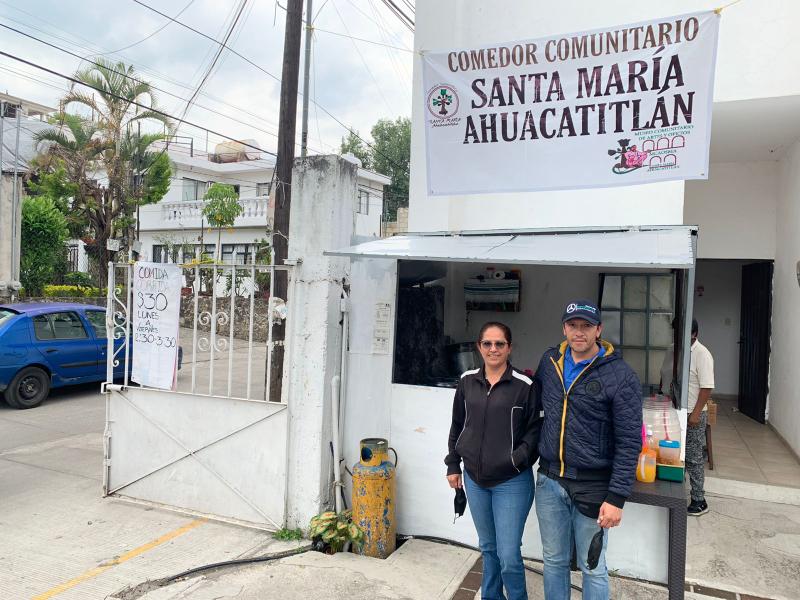 Comida rica y económica en un espacio para la comunidad