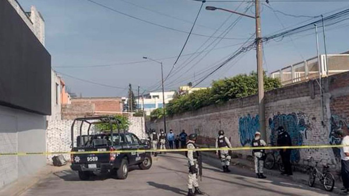 Se registra balacera frente a escuela primaria en Celaya