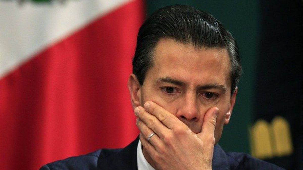UIF denuncia ante FGR a Peña Nieto por posibles operaciones de procedencia ilícita